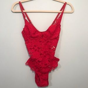 ||VINTAGE VICTORIA SECRET RED LACE BODY SUIT||